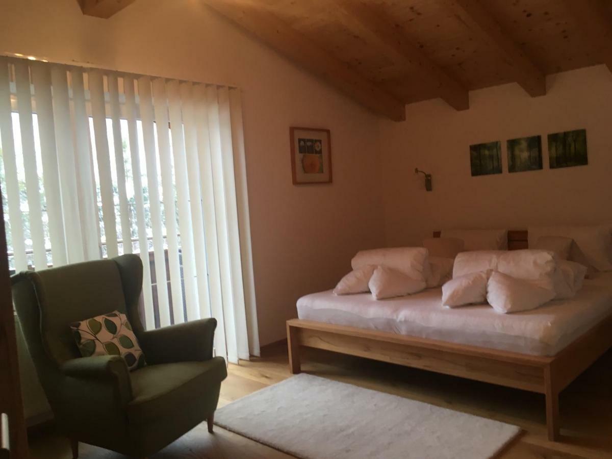 Haus Tschirgantblick Apartman Tarrenz Kültér fotó